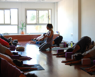 Centro de yoga, Yoga Loft Tomares-Tomares